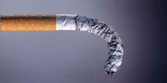 Cigarešu smēķēšana provocē impotences attīstību vīriešiem